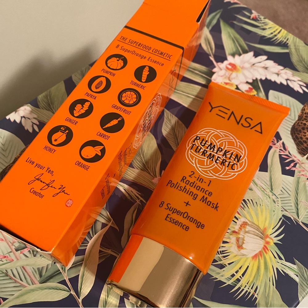(NWT) YENSA BEAUTY Pumpkin Turmeric 2-in-1 Polishing Mask